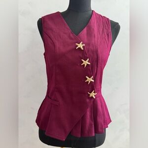 Women's Sleeveless V-Neck Peplum Top with Gold Star Buttons - Burgundy